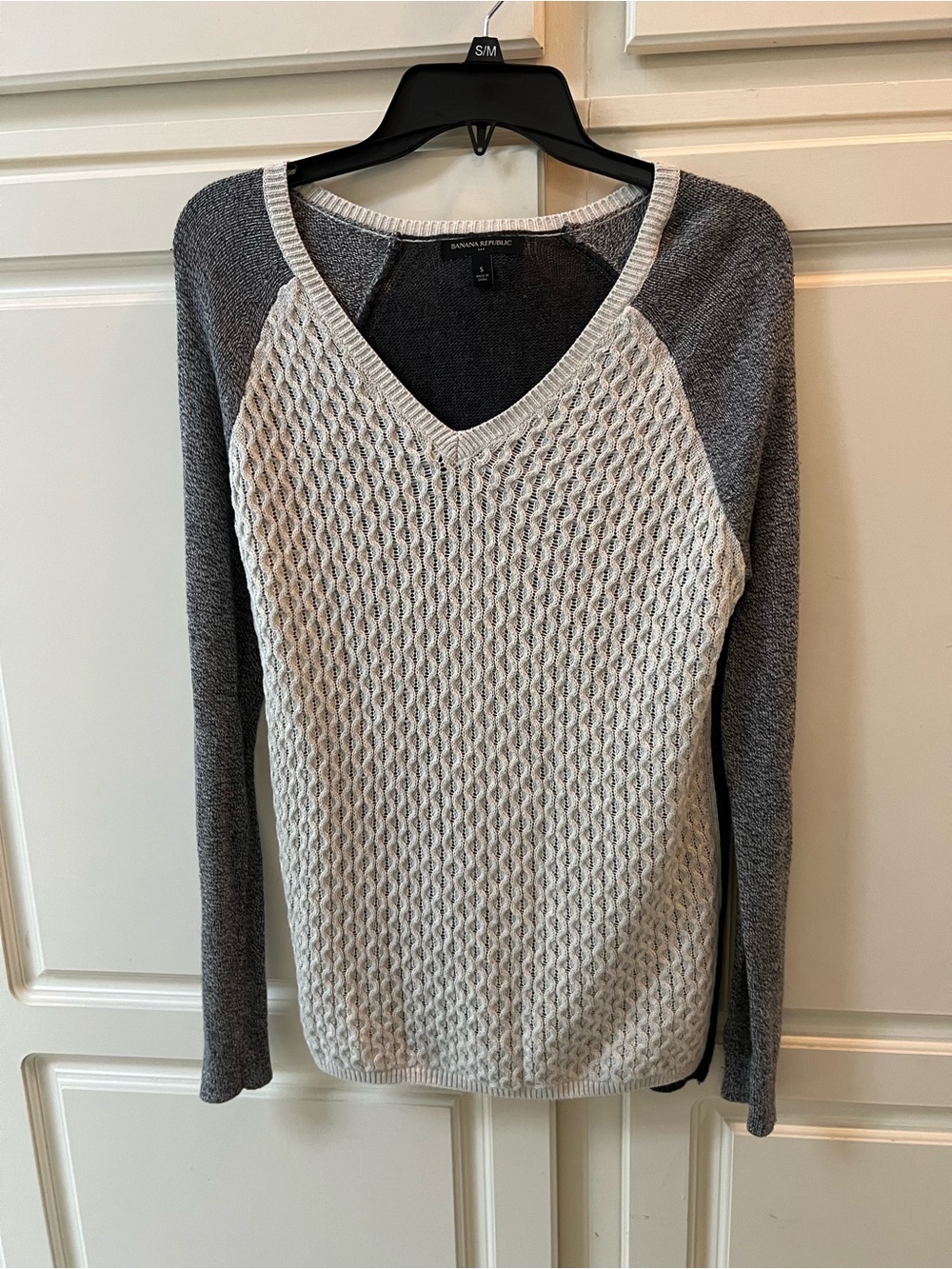 Banana Republic Gray and Cream Cable-Knit V-Neck Sweater
